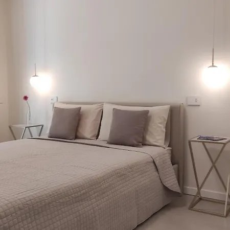 Homeinn Apartmán