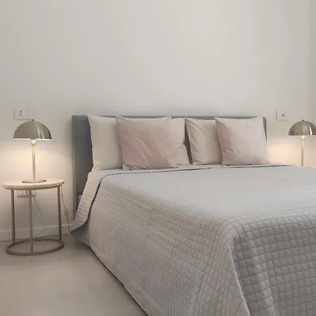 Homeinn Apartmán Salerno