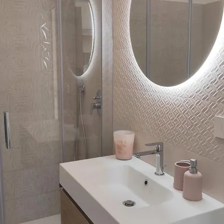 Homeinn Διαμέρισμα *